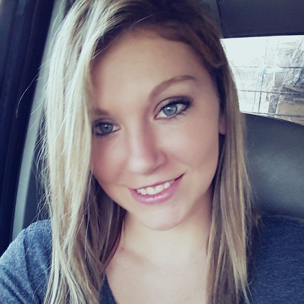 Meet your Posher, Ashley